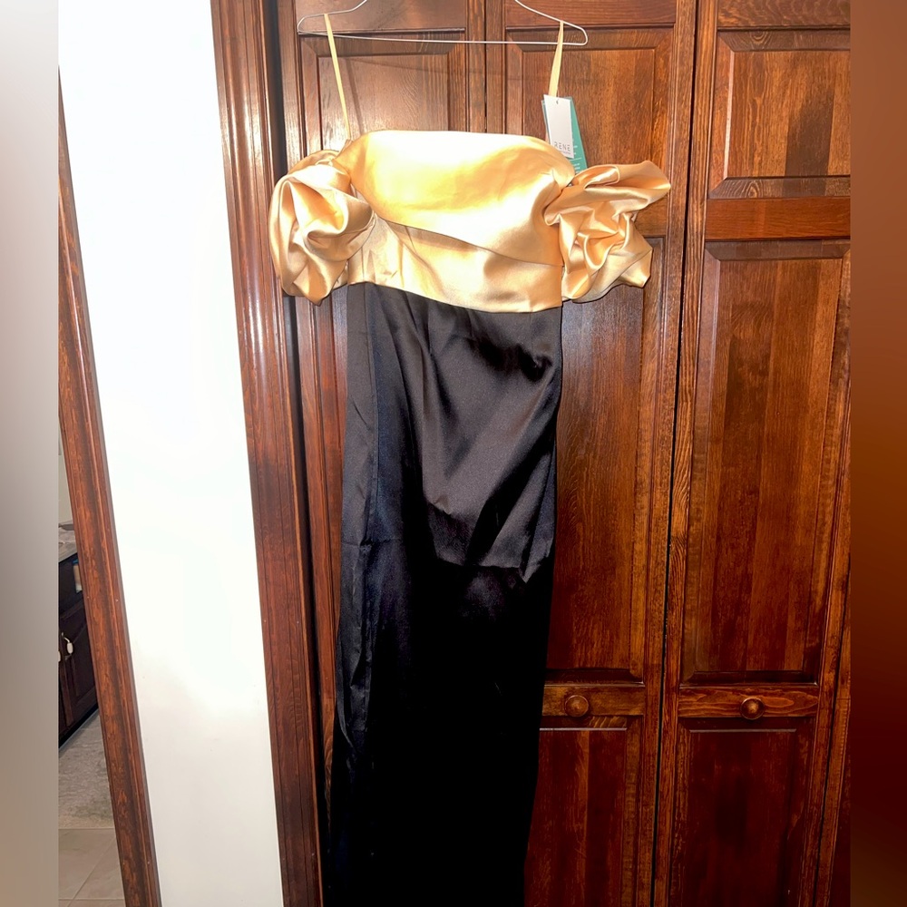 Rene Ruiz Collection- Elegant Gold and Black Strapless Gown - Picture 2 of 4